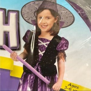 Melissa and Doug witch costume 3-6 years old